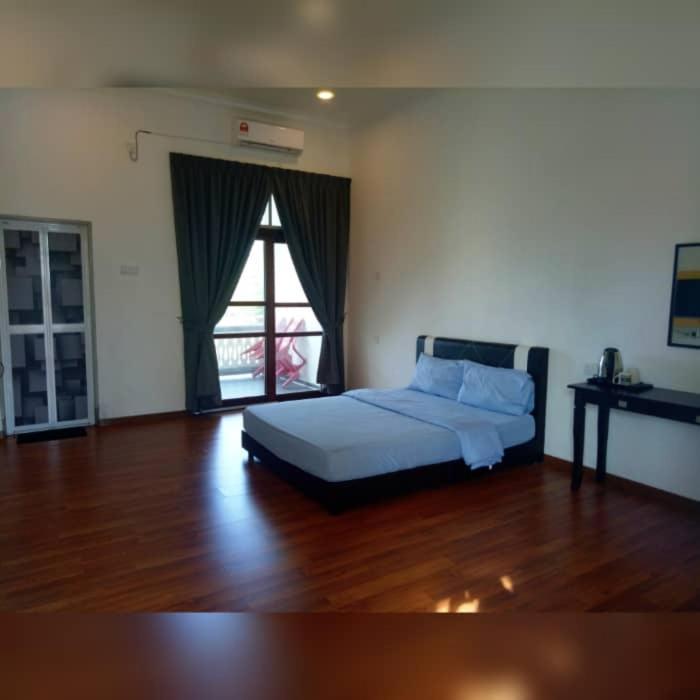 Andalus beach residence Marang Bagian luar foto