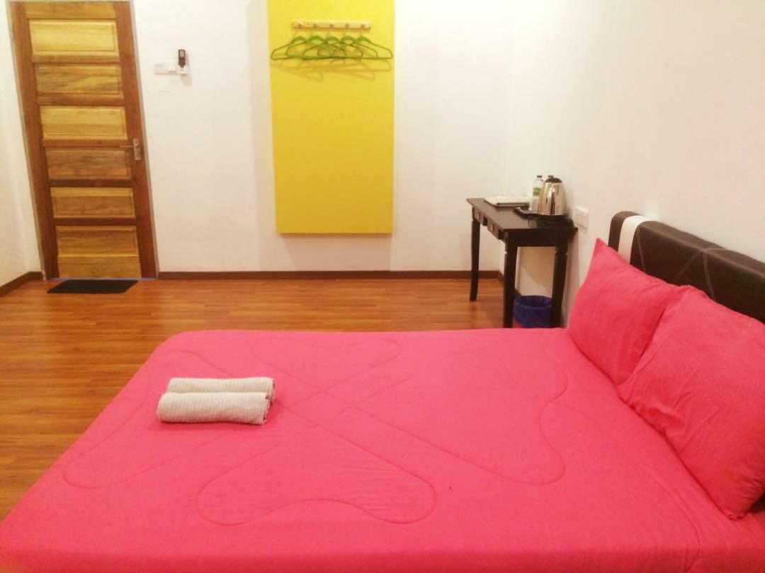 Andalus beach residence Marang Bagian luar foto
